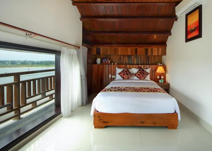 Threeway Riverside Villa